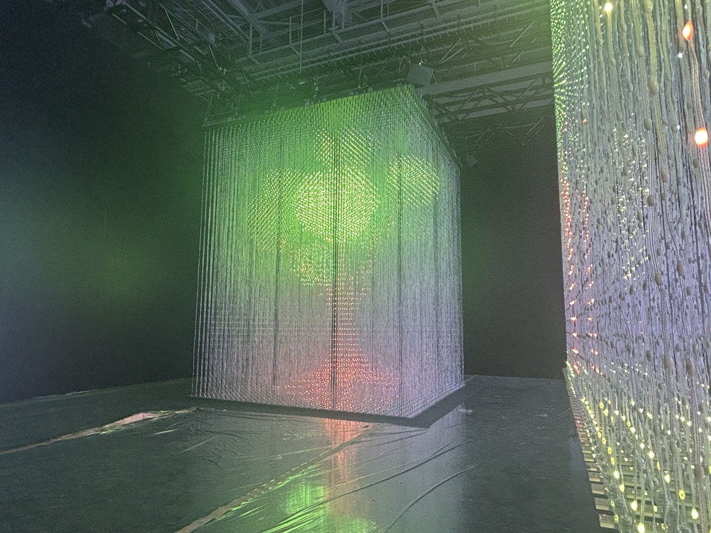 3D-Matrix-P62 3DマトリックスLED | 映像/音響機材のレンタルサービス